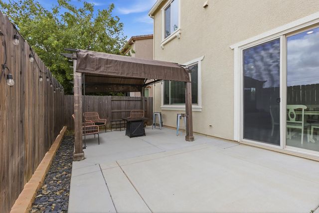 3871 Ivan Way, Rancho Cordova, CA 95742