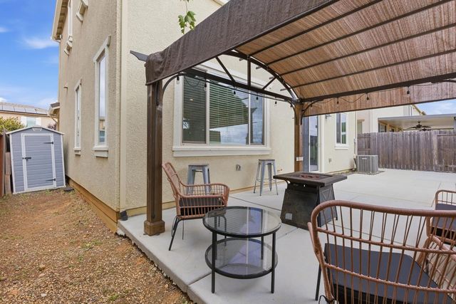 3871 Ivan Way, Rancho Cordova, CA 95742