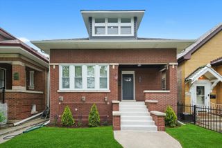 5426 N Bernard Street, Chicago, IL 60625