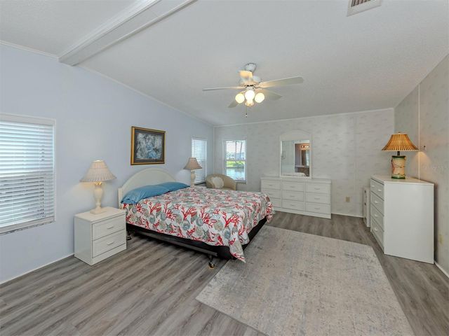 513 LANDSEDGE DRIVE, North Port, FL 34287