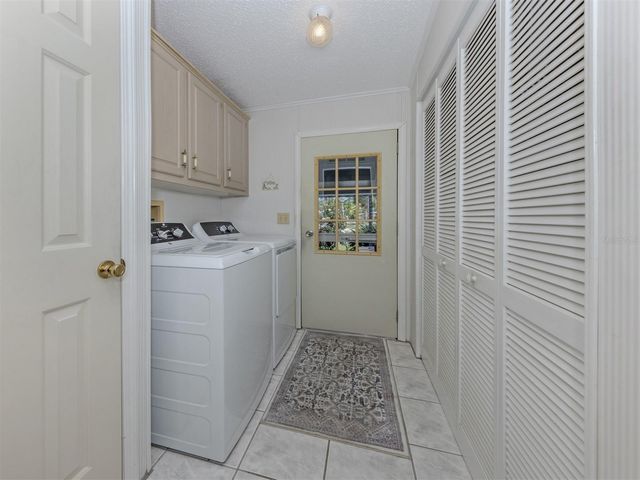 513 LANDSEDGE DRIVE, North Port, FL 34287