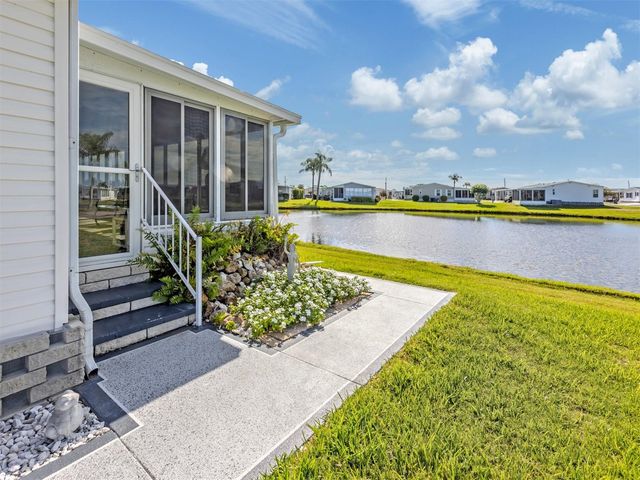 513 LANDSEDGE DRIVE, North Port, FL 34287