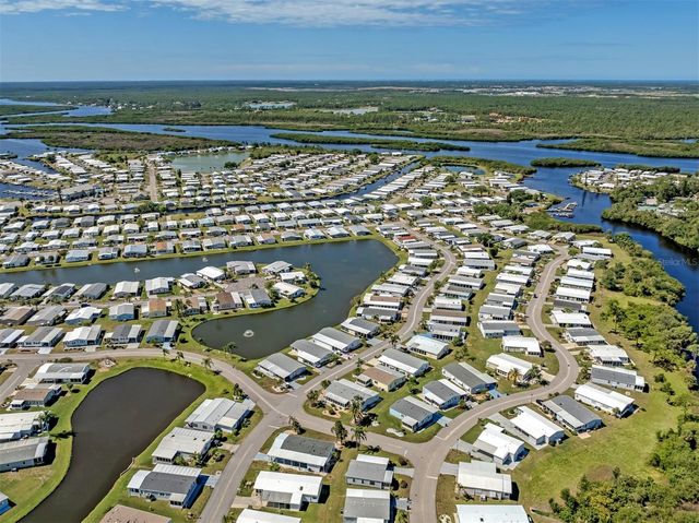 513 LANDSEDGE DRIVE, North Port, FL 34287