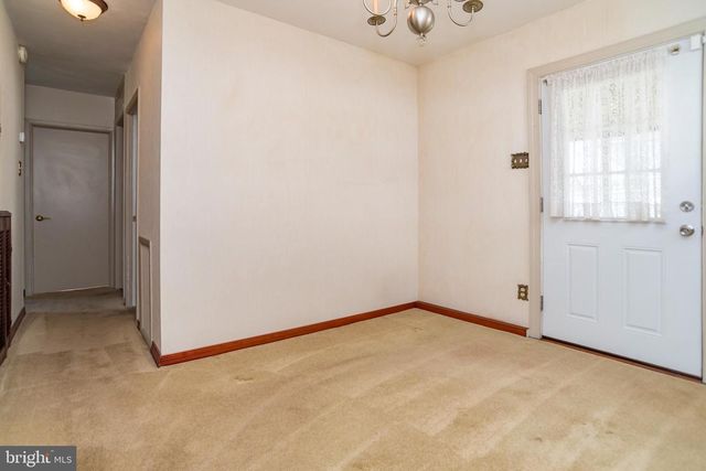 2824 NATURE RD, Philadelphia, PA 19154