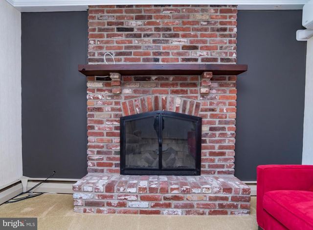 2824 NATURE RD, Philadelphia, PA 19154