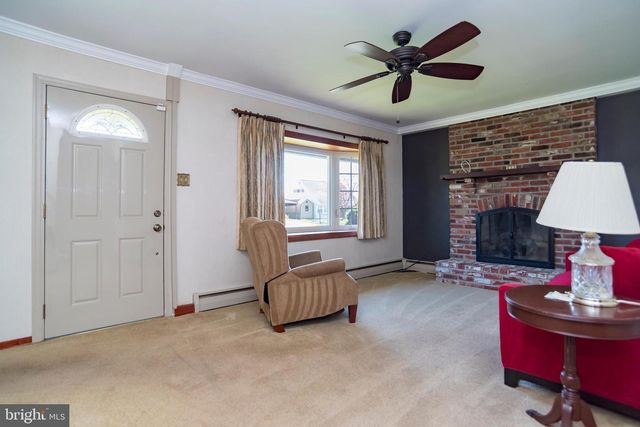 2824 NATURE RD, Philadelphia, PA 19154