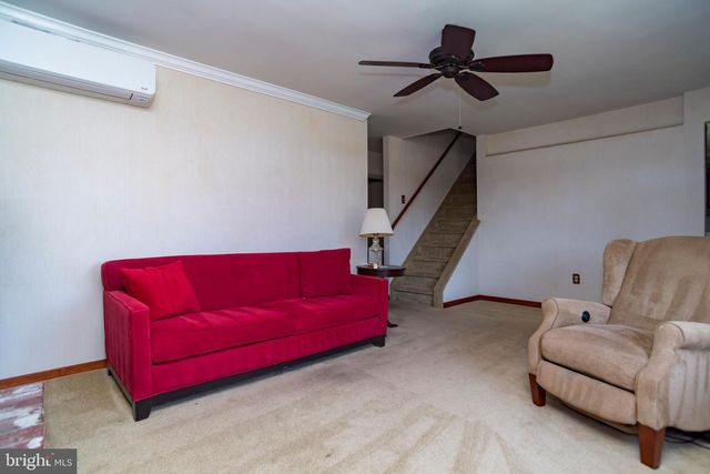 2824 NATURE RD, Philadelphia, PA 19154