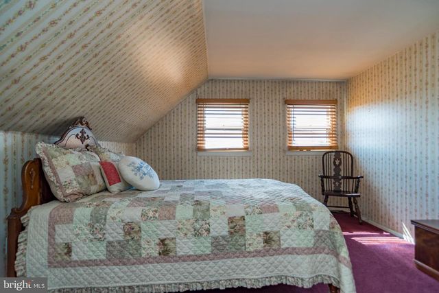 2824 NATURE RD, Philadelphia, PA 19154