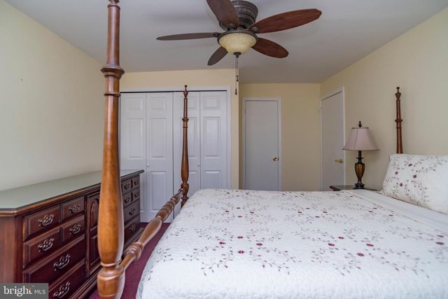 2824 NATURE RD, Philadelphia, PA 19154