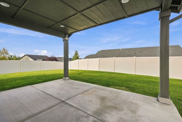 7115 S Park Ridge Blvd, Spokane, WA 99224