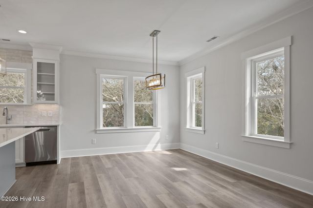 122 Arthur Drive, Emerald Isle, NC 28594