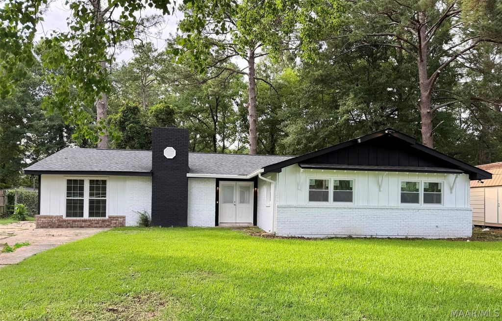 2711 Gwynnbrook Road, Montgomery, AL 36116