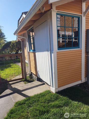 2726 Humboldt Street, Bellingham, WA 98225