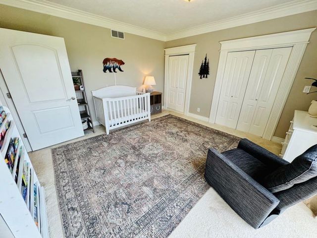 W5548 Sunset Hills Lane, Monroe, WI 53566