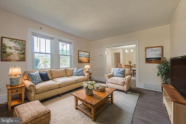 1429 W OAK RD, Vineland, NJ 08360