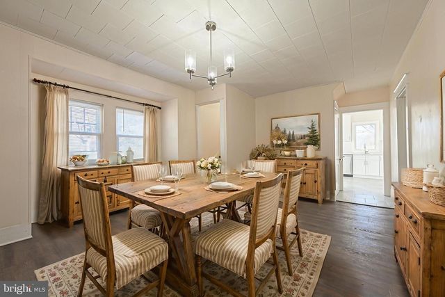 1429 W OAK RD, Vineland, NJ 08360