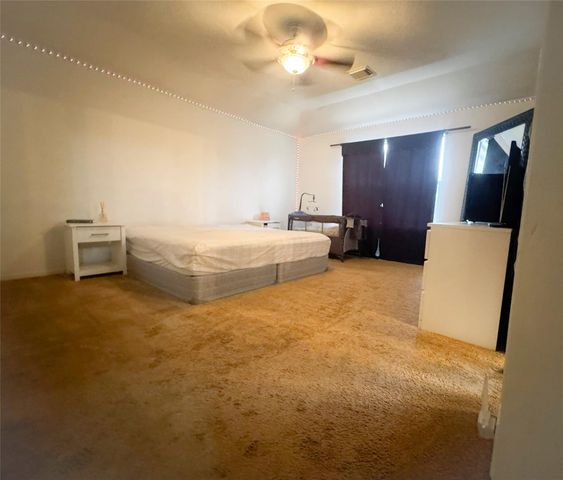 3706 Elmwood Dale Drive, Fresno, TX 77545