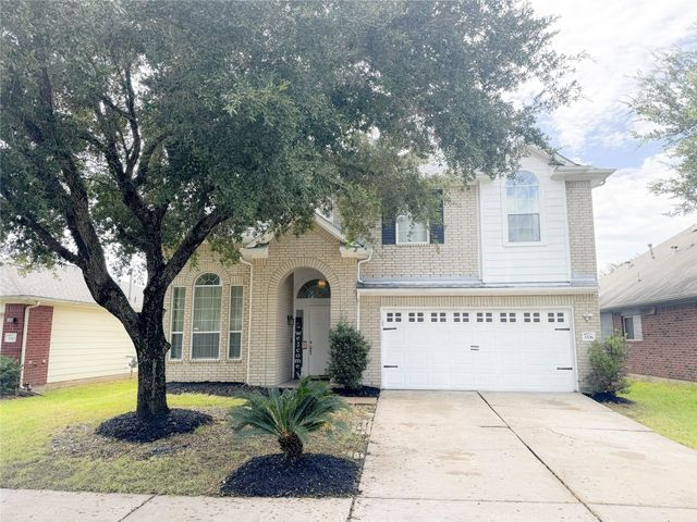 3706 Elmwood Dale Drive, Fresno, TX 77545