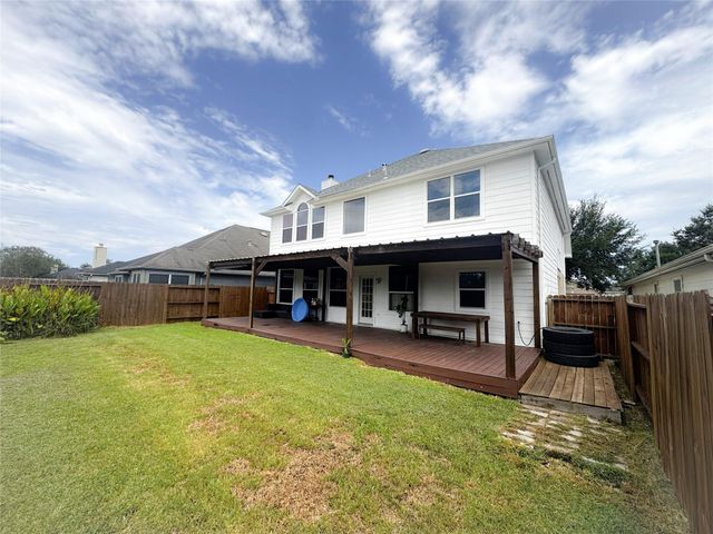 3706 Elmwood Dale Drive, Fresno, TX 77545