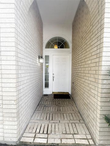 3706 Elmwood Dale Drive, Fresno, TX 77545