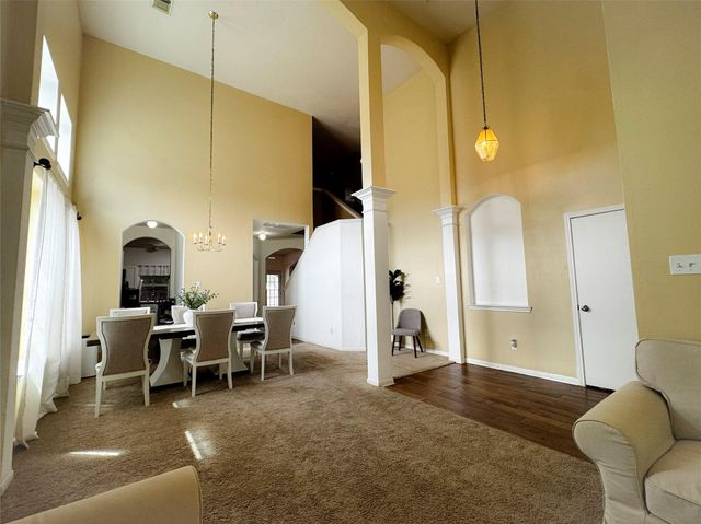 3706 Elmwood Dale Drive, Fresno, TX 77545
