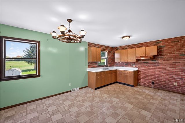 2720 Graffenburg Road, Frankfort, NY 13413