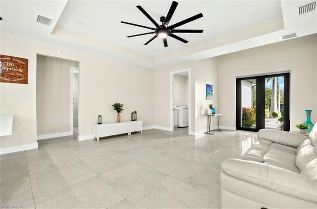 2552 70th AVE NE, Naples, FL 34120
