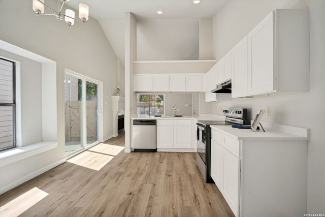 10211 CANTON FLD, San Antonio, TX 78245