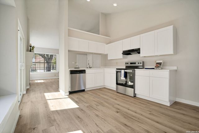 10211 CANTON FLD, San Antonio, TX 78245