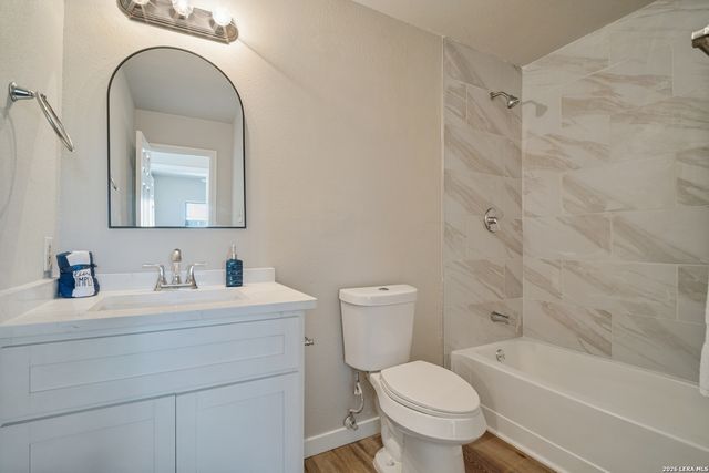 10211 CANTON FLD, San Antonio, TX 78245