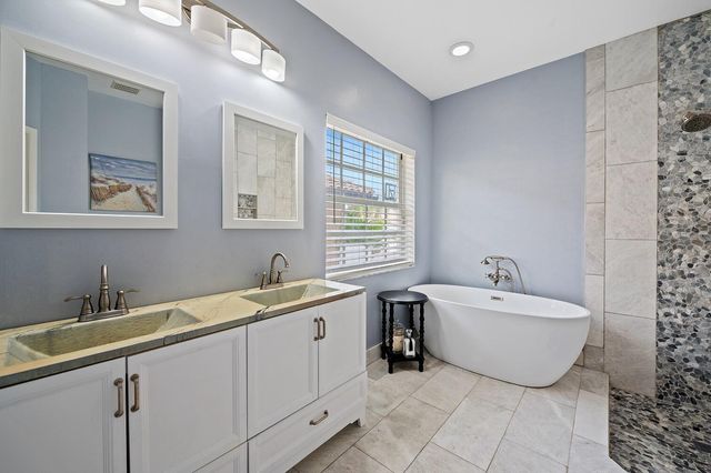 4080 NW 83rd Lane, Coral Springs, FL 33065