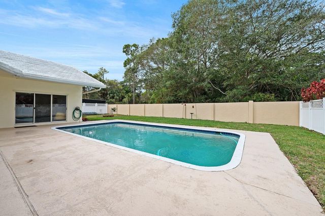 4080 NW 83rd Lane, Coral Springs, FL 33065