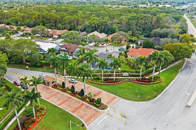 4080 NW 83rd Lane, Coral Springs, FL 33065