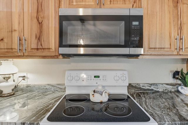 5114 W ROCHELLE STREET, Homosassa, FL 34446