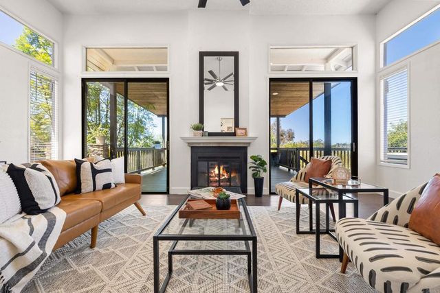 2143 Tierra Verde Road, Vista, CA 92084