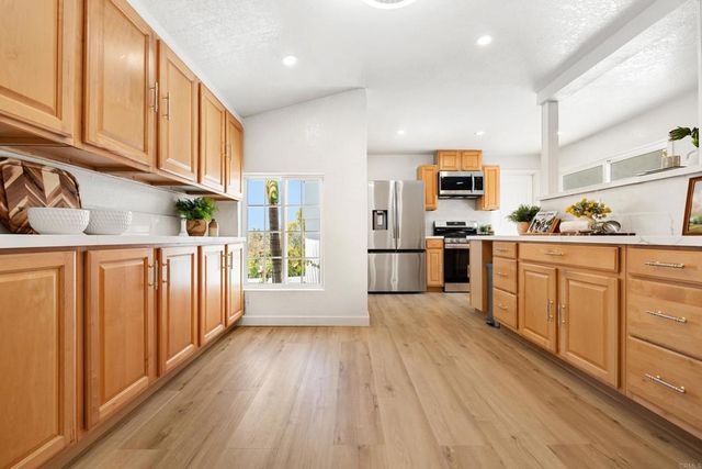 2143 Tierra Verde Road, Vista, CA 92084