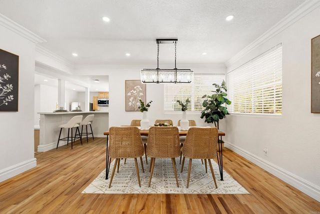 2143 Tierra Verde Road, Vista, CA 92084