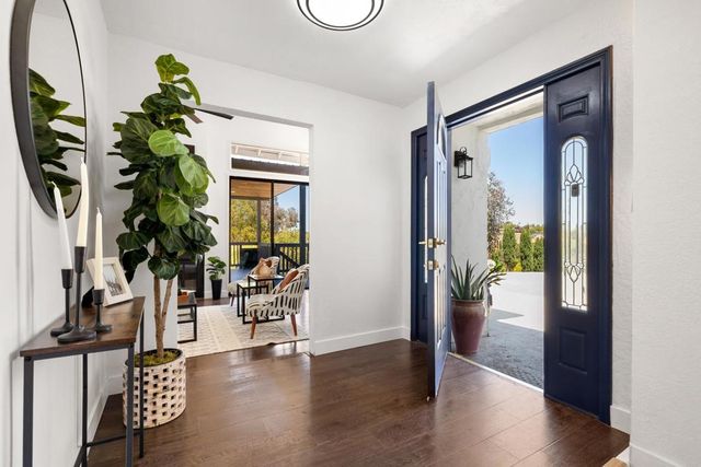 2143 Tierra Verde Road, Vista, CA 92084