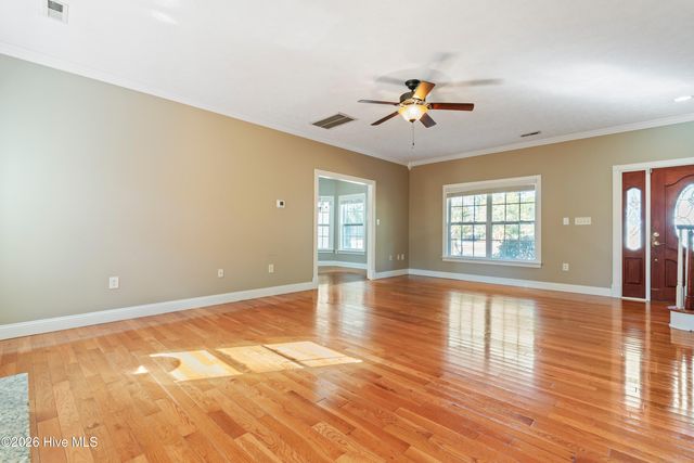 244 Berryknoll Drive NW, Calabash, NC 28467