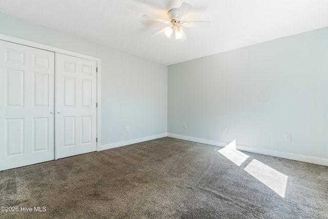 244 Berryknoll Drive NW, Calabash, NC 28467