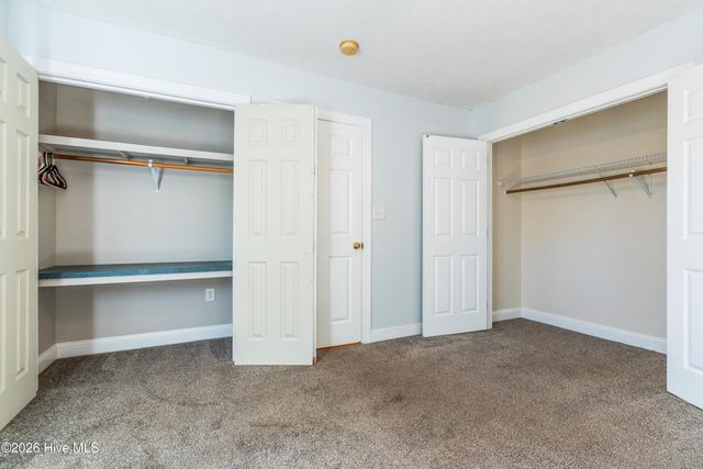 244 Berryknoll Drive NW, Calabash, NC 28467