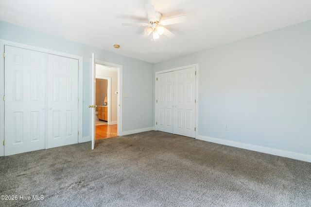 244 Berryknoll Drive NW, Calabash, NC 28467