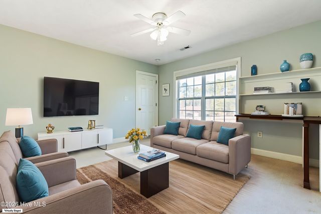 244 Berryknoll Drive NW, Calabash, NC 28467