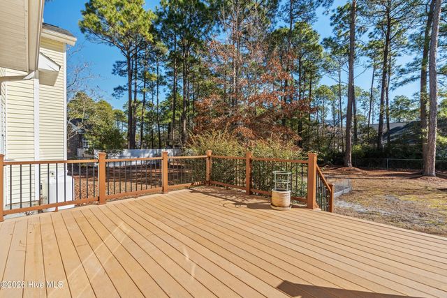 244 Berryknoll Drive NW, Calabash, NC 28467