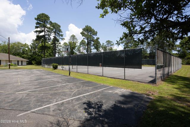 244 Berryknoll Drive NW, Calabash, NC 28467