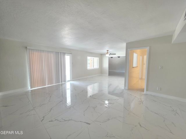 302 quincy Avenue, El Paso, TX 79922