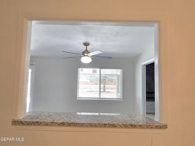 302 quincy Avenue, El Paso, TX 79922
