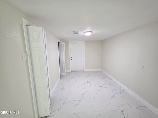 302 quincy Avenue, El Paso, TX 79922