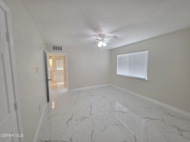 302 quincy Avenue, El Paso, TX 79922