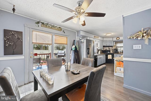 131 HOLLY AVE, Berlin, NJ 08009